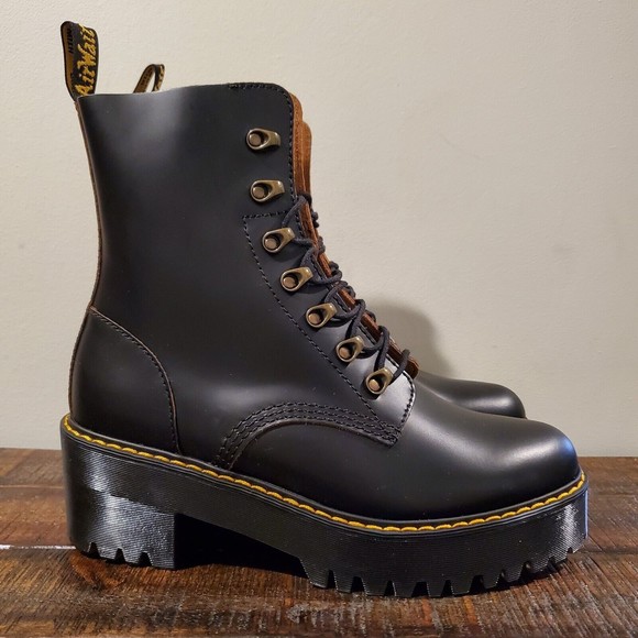 Dr. Martens Shoes - Doc Martens Leona Platform Combat Boots Womens 10 Y2K Chunky Heel Lug Black